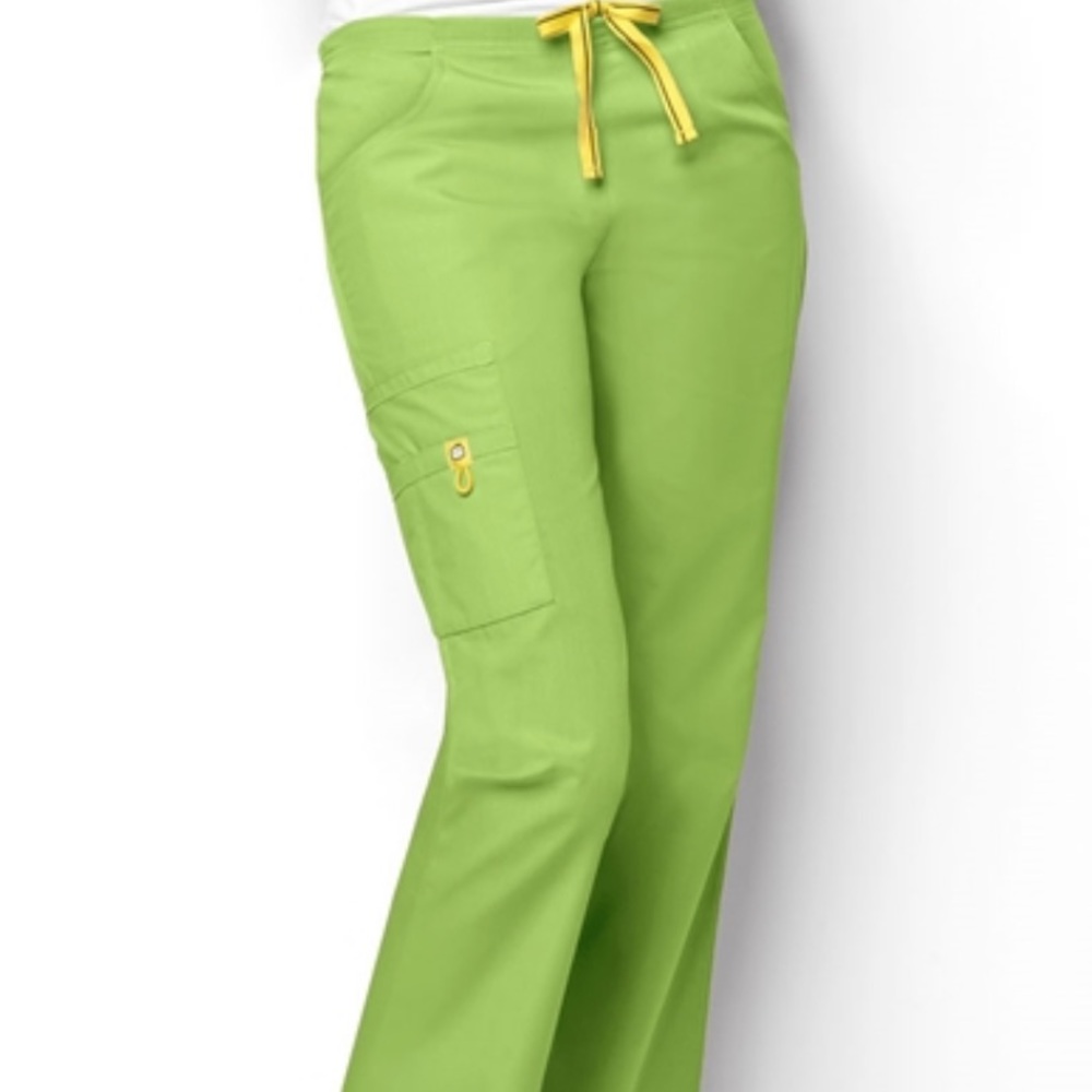 WonderWink Origins  Lady Fit Flare Leg Cargo Pant